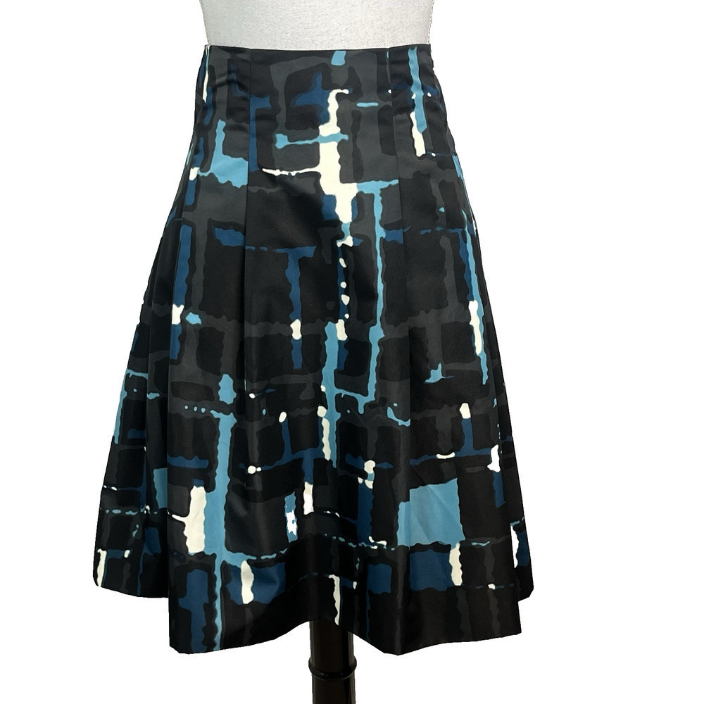 Express Design Studio Skirt size 4 Blue Green Knee Pleated Knee A Line Modest